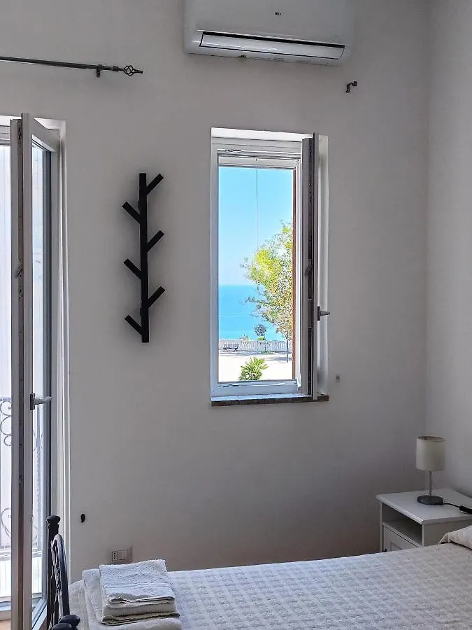Villa A Casicedda Città di Lipari 0*,  Italia