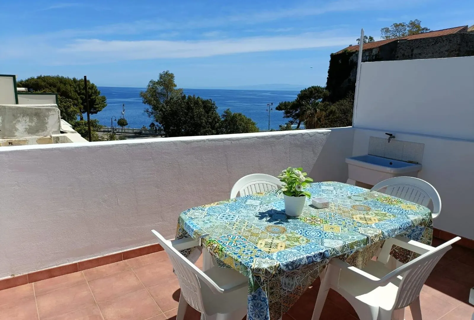 Villa A Casicedda à Lipari  Lipari (Isola Lipari)