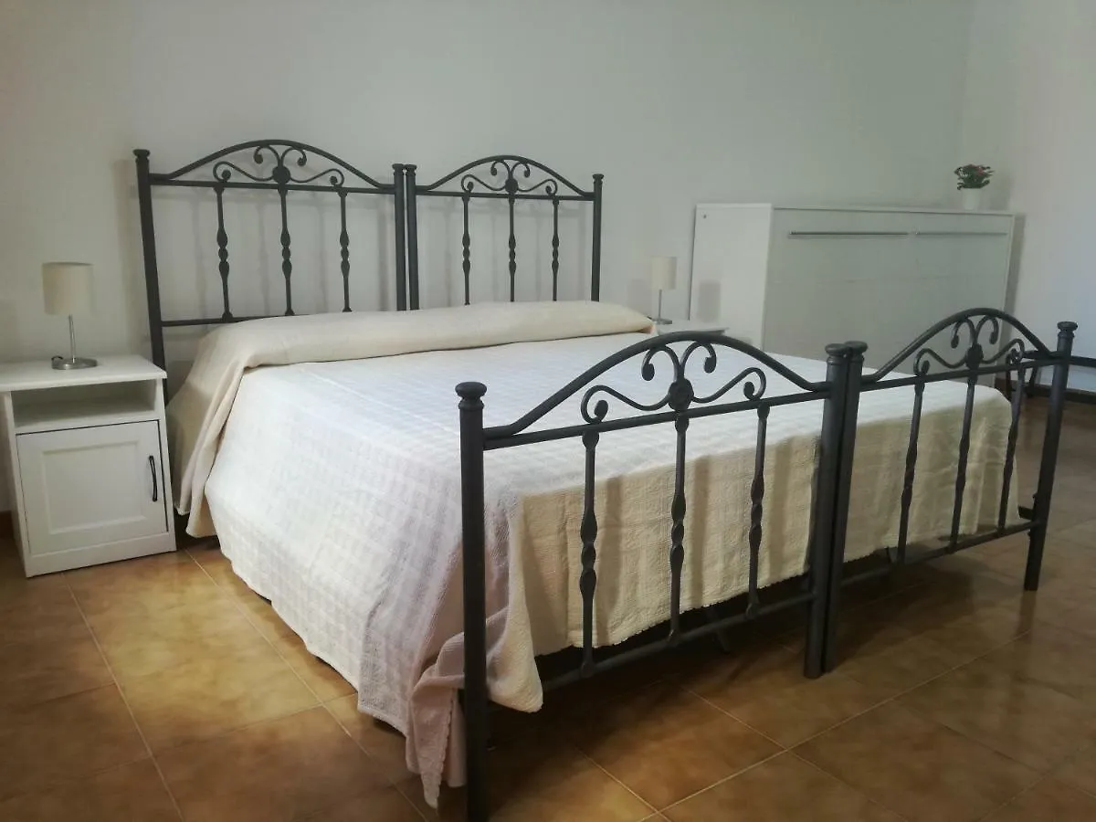 Villa A Casicedda à Lipari  Hébergement de vacances Lipari (Isola Lipari)